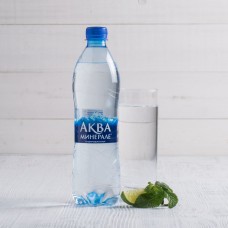 Вода Aqua Minerale газированная, 0,6л