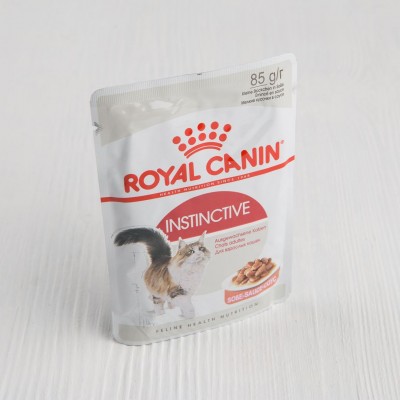 Корм Royal Canin Instinctive для кошек, кусочки в соусе со вкусом мяса и рыбы, 85г